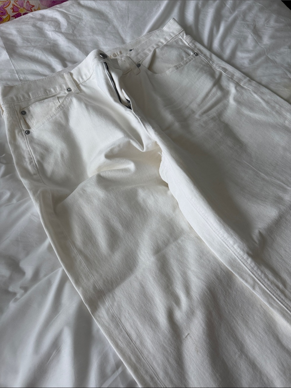 American Eagle Outfitters White Jeans - Straight Leg
